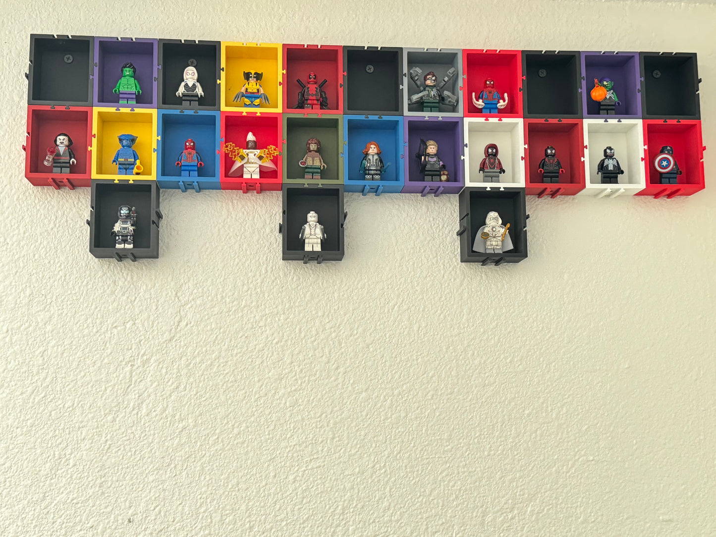 Square Minifigure Displays